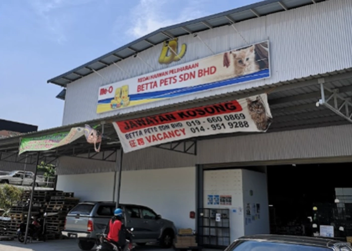 One of the stores that sells powercat cat food name : Betta Pets Sdn. Bhd.