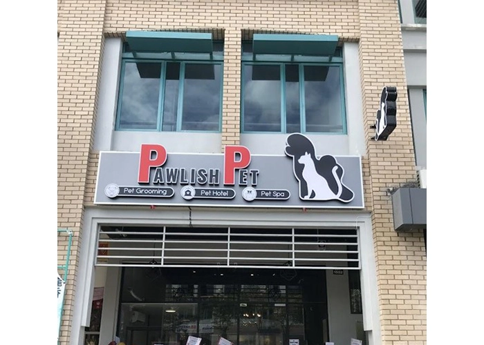 One of the stores that sells powercat cat food name : Pawlish Pet
